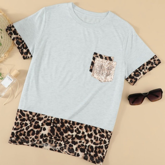 Leopard Print Accent Short Sleeve Tee - Picture 7 of 9
